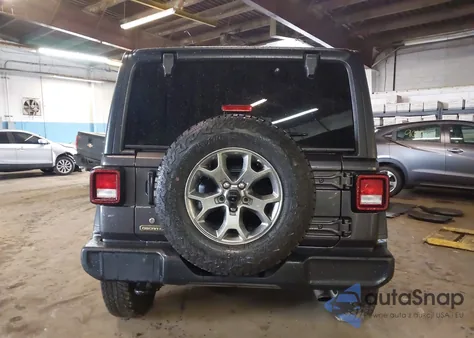 2020 Jeep Wrangler Unlimited Freedom 4X4 from USA, damaged, VIN 1C4HJXDN7LW245393